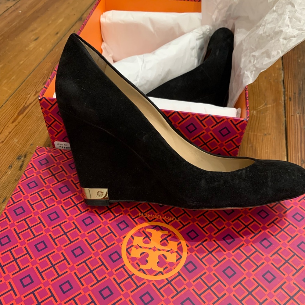 Tory Burch Astoria Suede Wedge